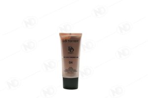 دی دی کرم رنگ بژ طبیعی SPF30 کد 04 لافارر 33 میل